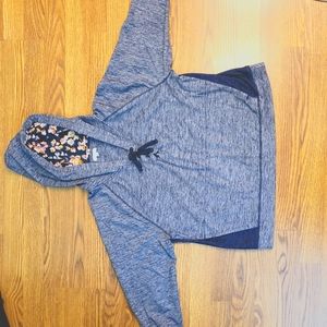 Vera Bradly women's sweater